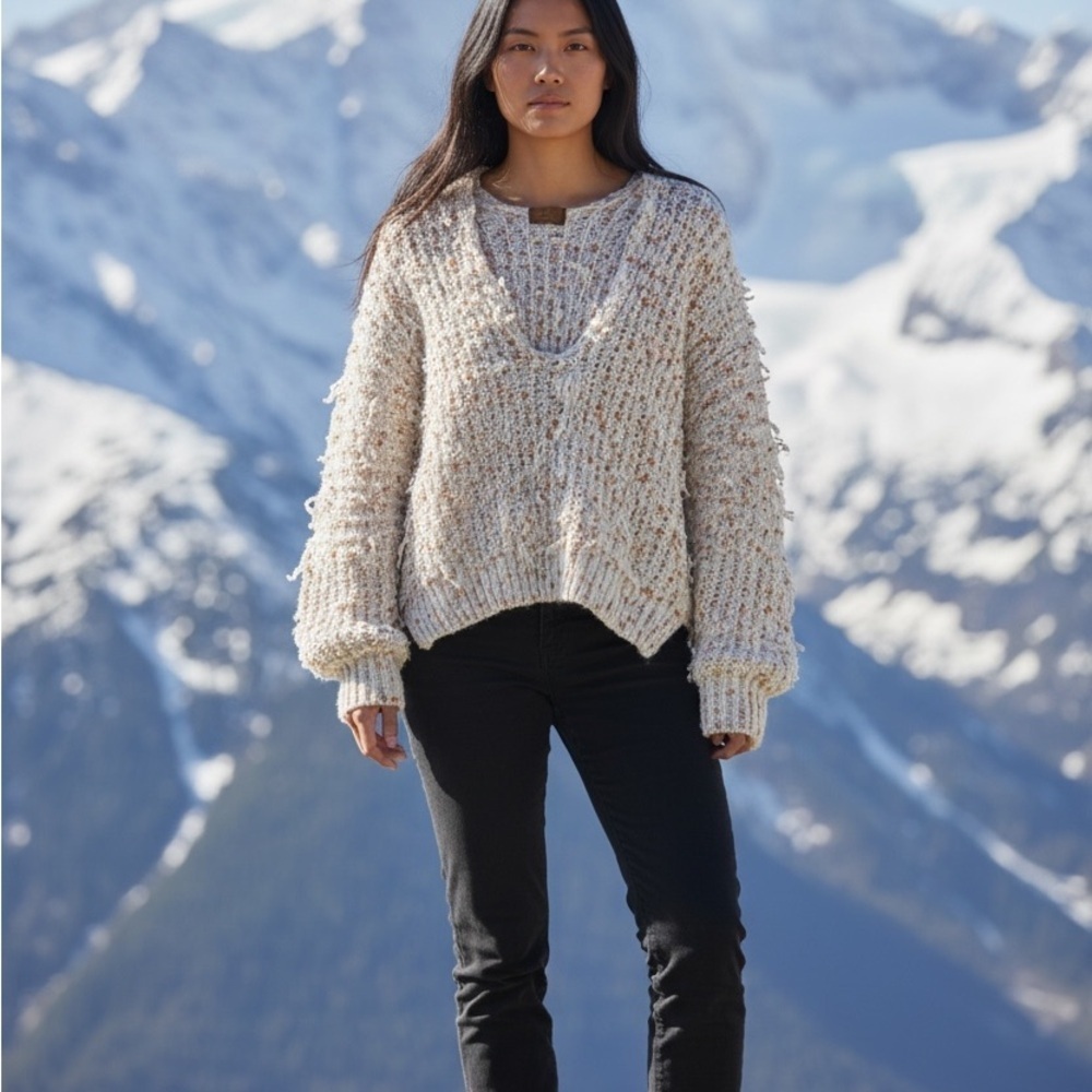 POL Cream V-Neck Sweater - Picture 2 of 2